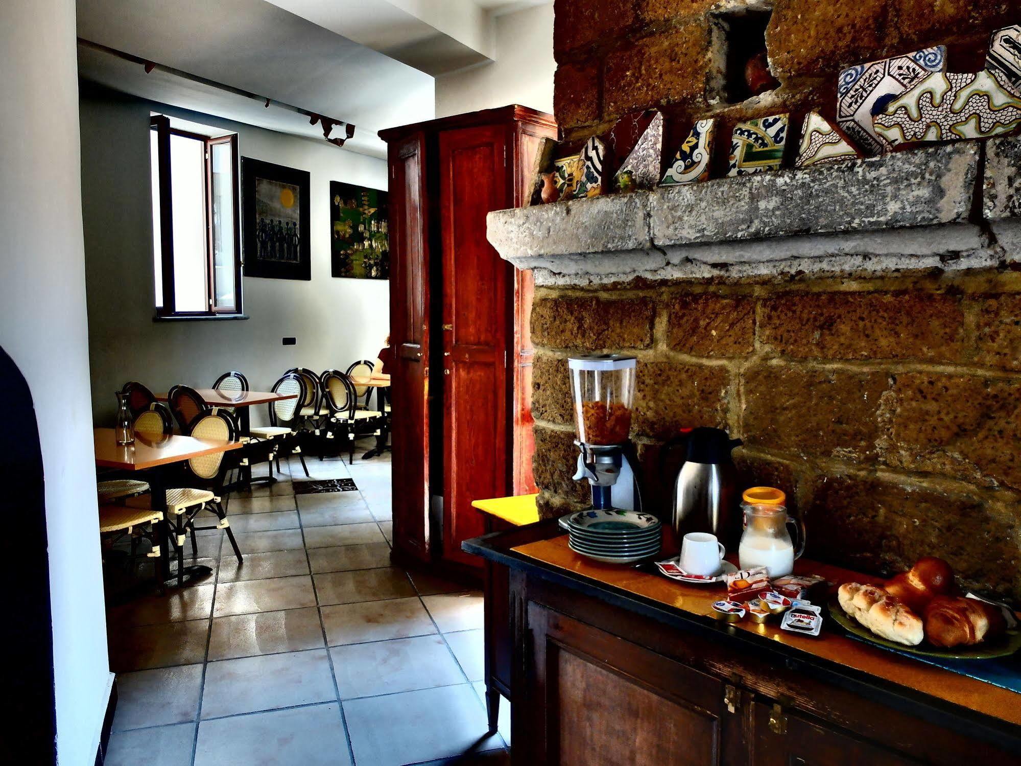 Casa Del Monacone Bed & Breakfast Napoli Bagian luar foto