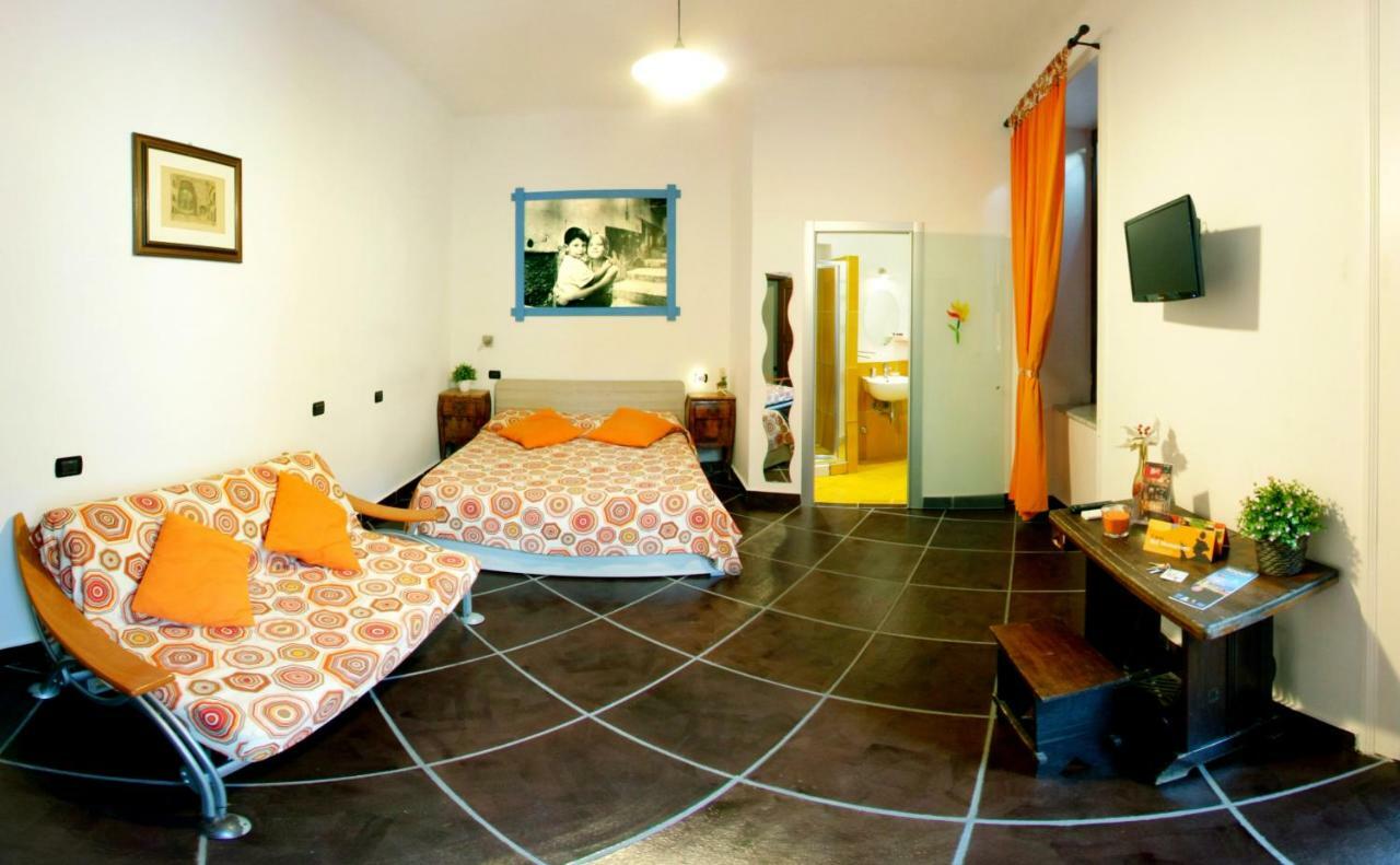 Casa Del Monacone Bed & Breakfast Napoli Bagian luar foto